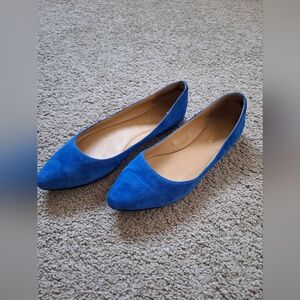 Jewel Blue Suede Nine West Pointed Toe Flats Size 9